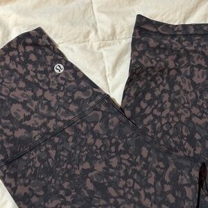 Lululemon capris align